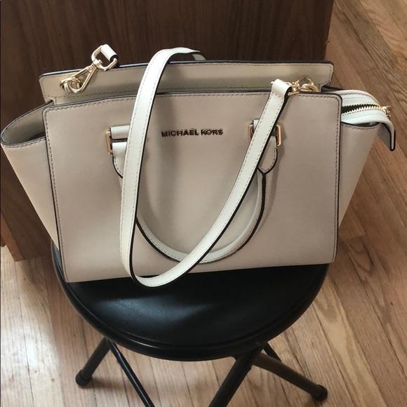 Michael Kors Saffiano Leather Satchel - Picture 3 of 3